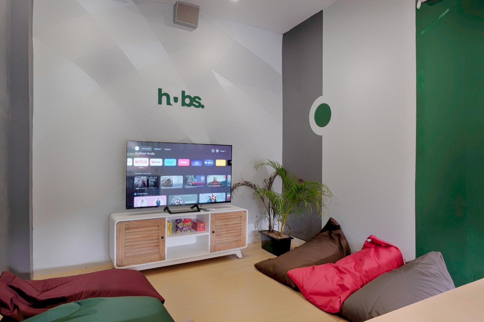 Hubs Hostel Yogyakarta Exterior foto